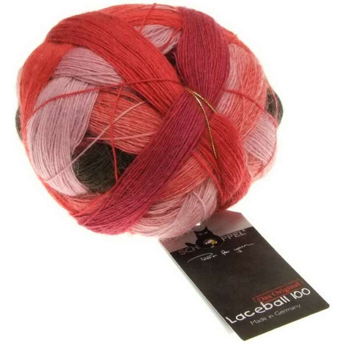 Lace Ball 100 Red to Go